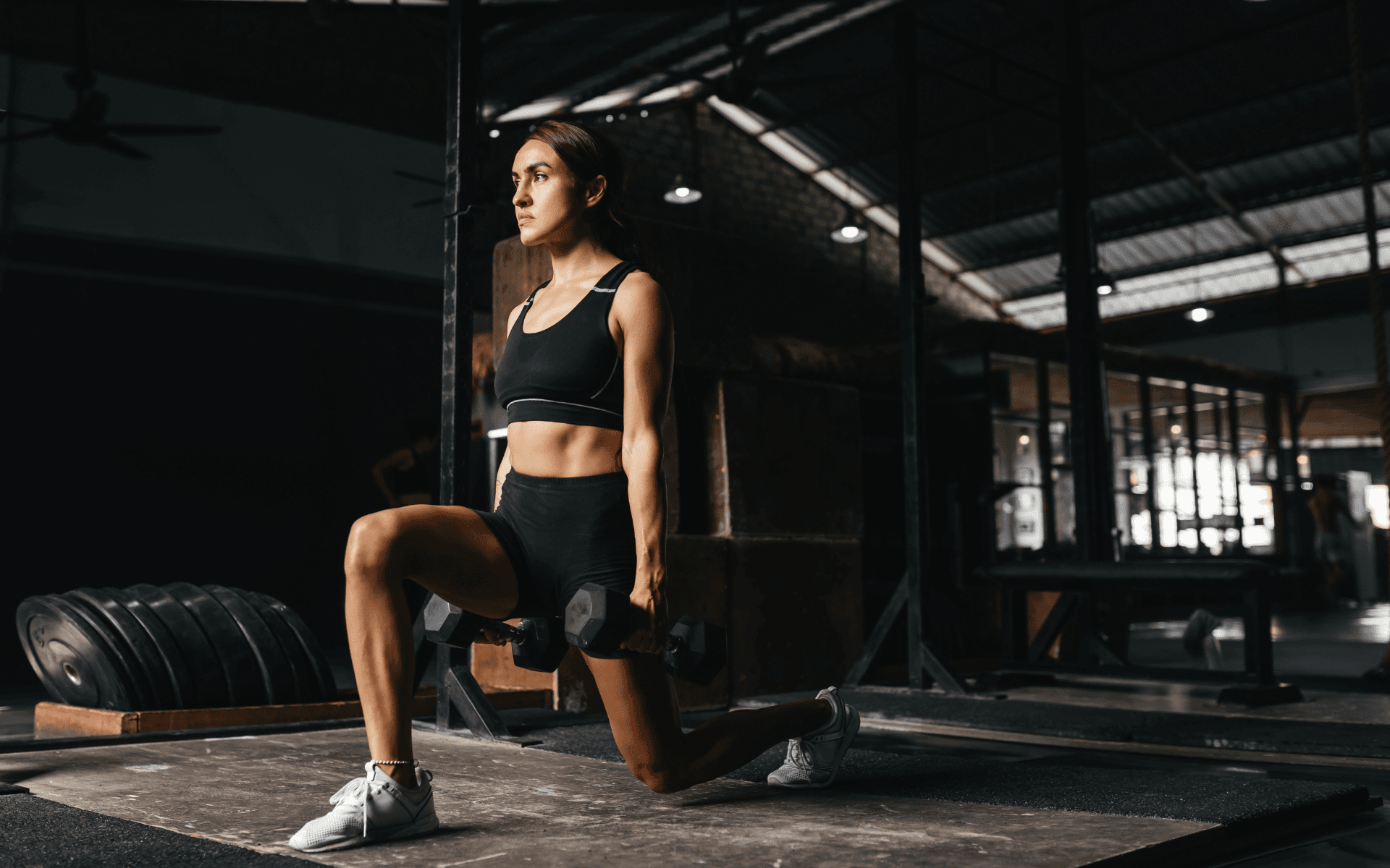 Trainer coaching client